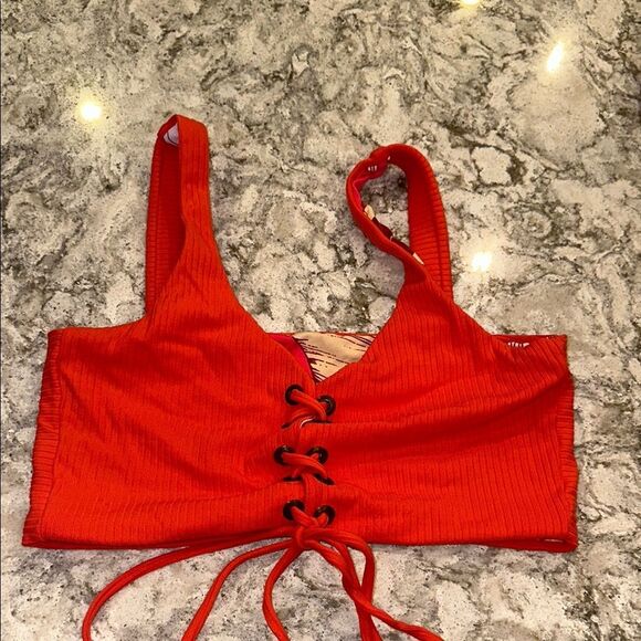 🍹 Maaji Reversible Bikini Top - Size XL - Picture 1 of 6